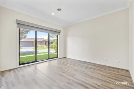 Property photo of 17 Millbrook Terrace Wallan VIC 3756