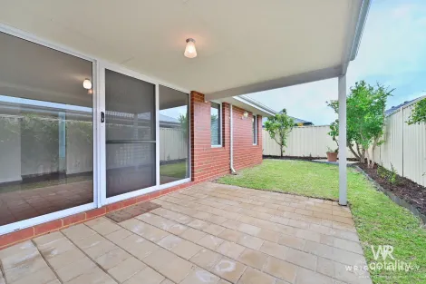 Property photo of 15 Pinot Loop Pearsall WA 6065