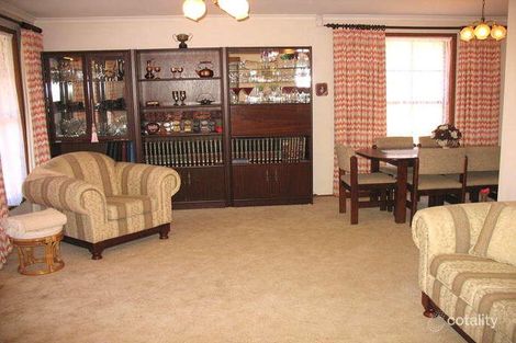 Property photo of 51 Zina Grove Mooroolbark VIC 3138