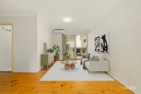 Property photo of 4/88 Cleveland Street Stones Corner QLD 4120