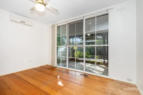 Property photo of 2 Karingal Drive Frankston VIC 3199