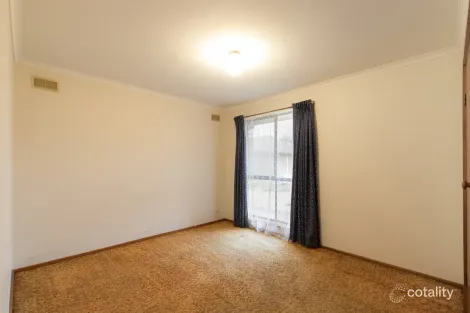 Property photo of 8 Alexandra Close Sebastopol VIC 3356