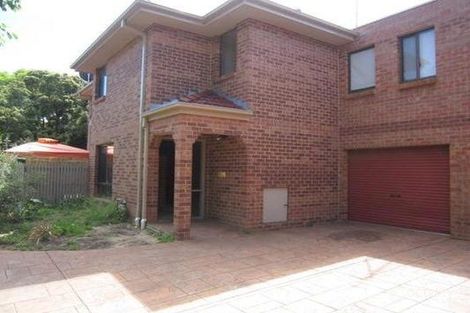 2/8 Fintonia St, Hughesdale, VIC 3166
