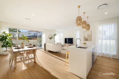 Property photo of 17 Broadbeach Boulevard Broadbeach QLD 4218