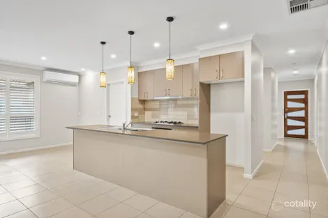Property photo of 22 Nundroo Crescent Wollert VIC 3750