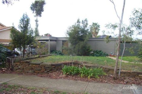 Property photo of 2 Cohuna Court Taylors Lakes VIC 3038