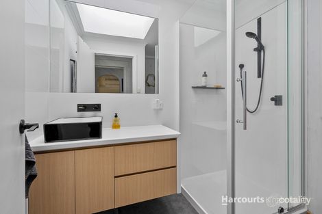 33 Burwood Dr, Blackmans Bay, TAS 7052