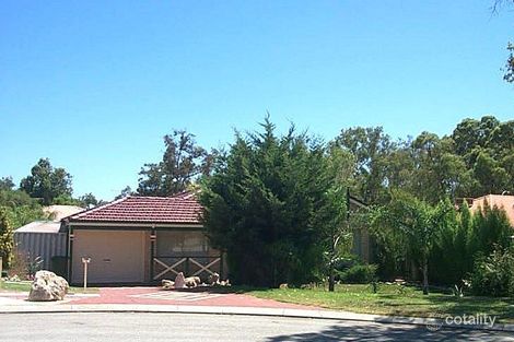 Property photo of 4 Creen Court Leda WA 6170
