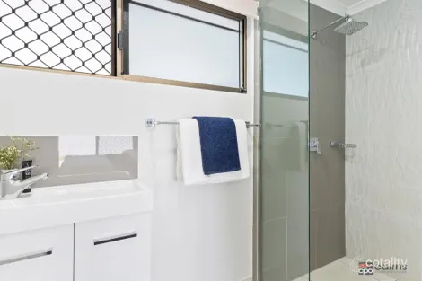 Property photo of 10 Velma Close Woree QLD 4868