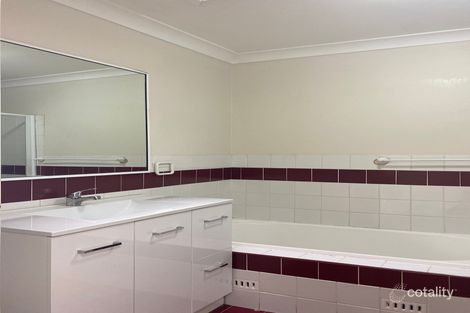 Property photo of 9/6 Binalong Road Pendle Hill NSW 2145