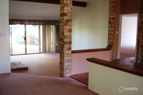 Property photo of 10 Kunzite Court Forrestfield WA 6058