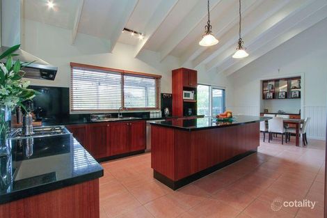 Property photo of 2 Hartigan Court Rosebud VIC 3939