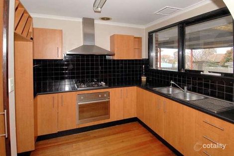 Property photo of 21 Camdale Parade St Albans VIC 3021