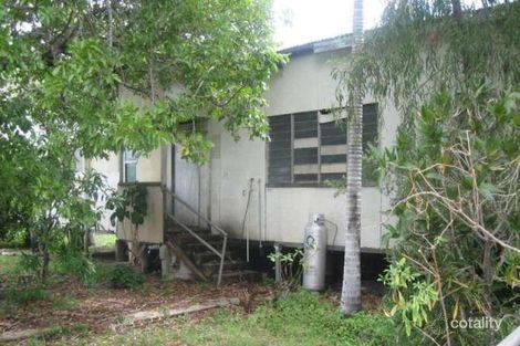 37 Pelican St, Collinsville, QLD 4804