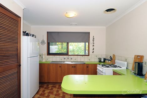 Property photo of 2 Mountain View Crescent Seaford VIC 3198