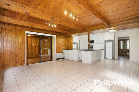 4 Meadowlark Lane, Mooroolbark, VIC 3138