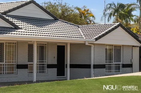Property photo of 4 Backhouse Court Brassall QLD 4305