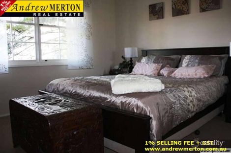 Property photo of 5 Nairana Drive Marayong NSW 2148