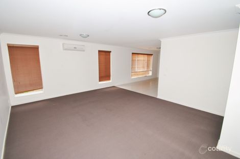 Property photo of 2 Geoffrey Terrace Tarneit VIC 3029