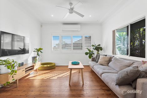 Property photo of 54 Farmborough Road Unanderra NSW 2526