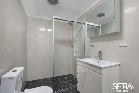 Property photo of 19 Keyport Crescent Glendenning NSW 2761