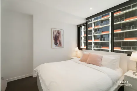 Property photo of 3905/33 Rose Lane Melbourne VIC 3000