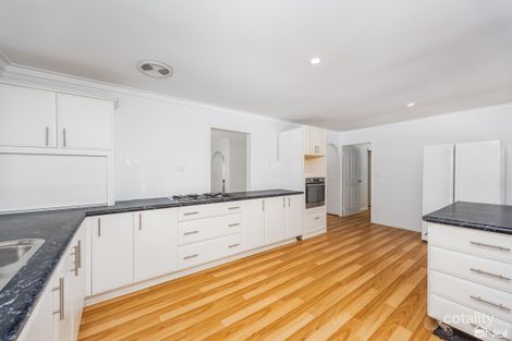 Property photo of 7 Cull Court Armadale WA 6112