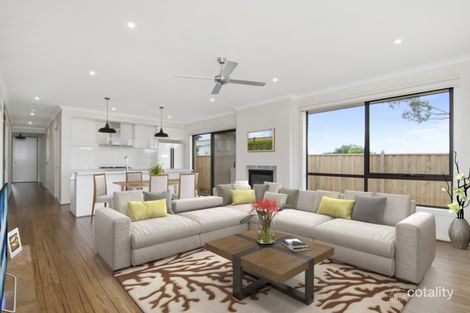 Property photo of 15 Currawong Close Cowes VIC 3922