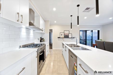 Property photo of 2 Speculation Road Weir Views VIC 3338