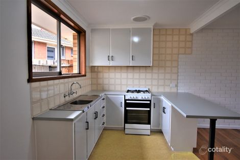 Property photo of 2/28 Lasiandra Avenue Forest Hill VIC 3131