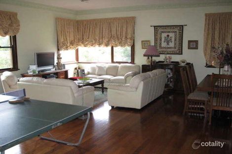Property photo of 42 St James Road Heidelberg VIC 3084