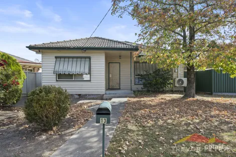 13 Cedric St, Wendouree, VIC 3355
