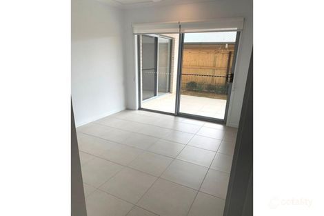 48 Greenview Cct, Arundel, QLD 4214