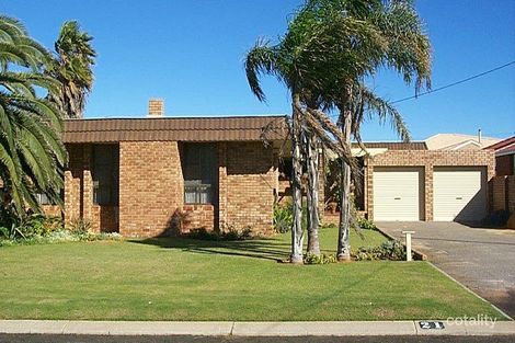 21 Lazarus Rd, Tarcoola Beach, WA 6530