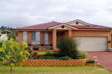 14 Fullerton Cct, St Helens Park, NSW 2560