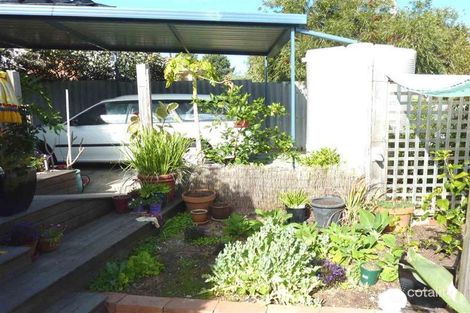 Property photo of 122 Lefroy Road Beaconsfield WA 6162