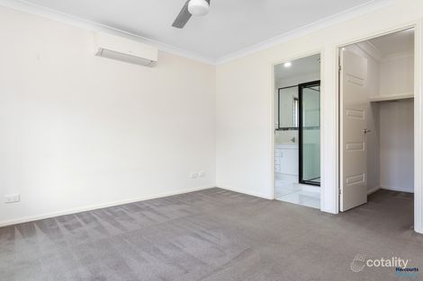 Property photo of 22 Hofmann Close Oxley QLD 4075