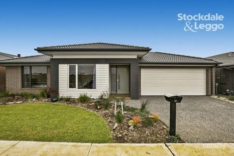 41 Quist Pde, Cranbourne West, VIC 3977