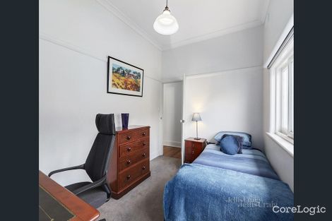 Property photo of 6 Nyora Road Glen Iris VIC 3146