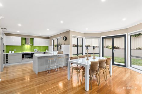 Property photo of 10 Highfields Cordeaux Heights NSW 2526