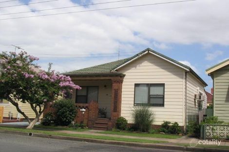 28 Greaves St, Mayfield East, NSW 2304
