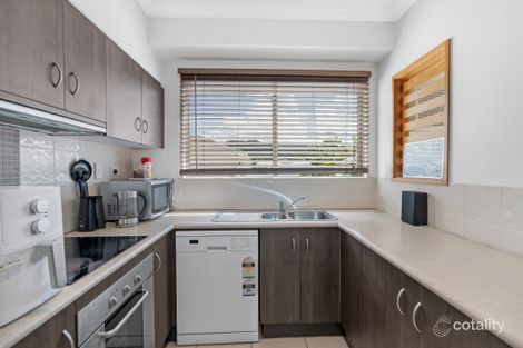 Property photo of 220/29-33 Springfield Crescent Manoora QLD 4870