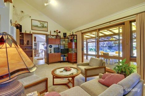 Property photo of 2 York Court Traralgon VIC 3844
