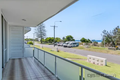 Property photo of 2/206-210 Pacific Parade Bilinga QLD 4225