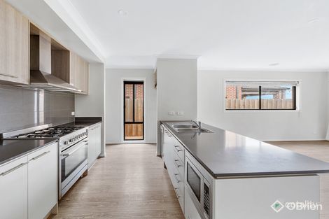 Property photo of 45 Signal Circuit Aintree VIC 3336