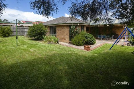 Property photo of 34 May Gibbs Crescent Lynbrook VIC 3975