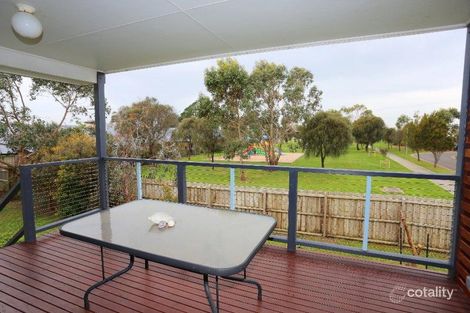 Property photo of 60 Katherine Circuit Cowes VIC 3922