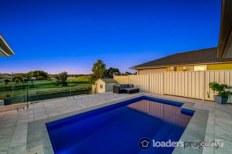 Property photo of 18 Longview Street Ashfield QLD 4670