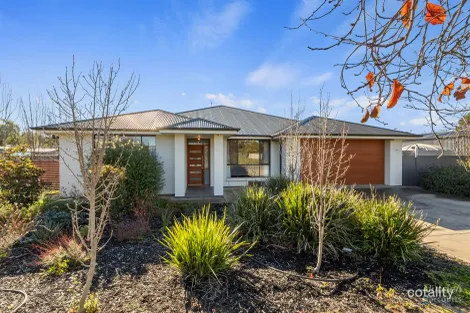 30 Henry St, Auburn, SA 5451