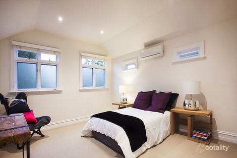 Property photo of 15 Ocean Street Ormond VIC 3204